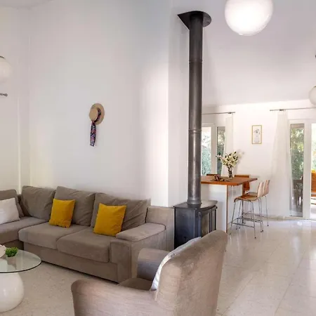 Lime Coral Villa