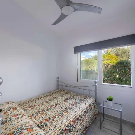 Lime Coral Villa Coral Bay
